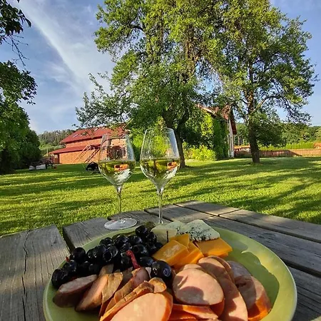 Pekloveske Apartmany V Ceskem Raji Železnice 外观 照片