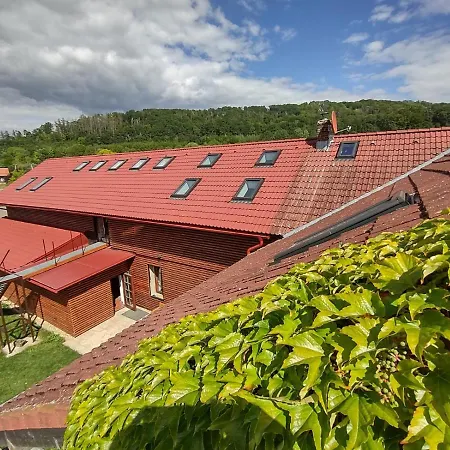 Pekloveske Apartmany V Ceskem Raji Železnice 外观 照片