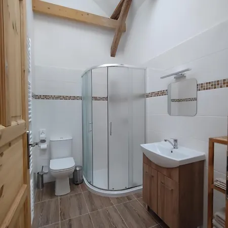 Pekloveske Apartmany V Ceskem Raji Železnice 外观 照片